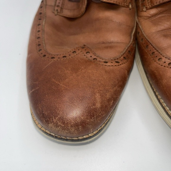 Cole Haan Originalgrand WIngtip Oxford Men\'s Woodbury/Ivory Shoes